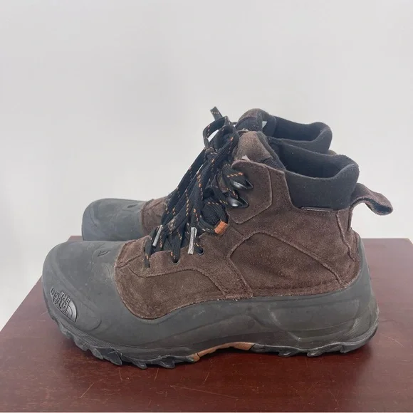 The North Face Snowfuse Mens Size 7.5 Black Outdoor Waterproof Winter Snow Boots